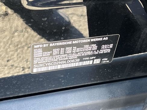 Used 2022 BMW X6 xDrive40i w/ Executive Package image 18