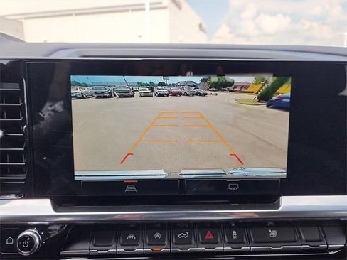 New 2026 GMC Sierra 1500 Elevation image 22