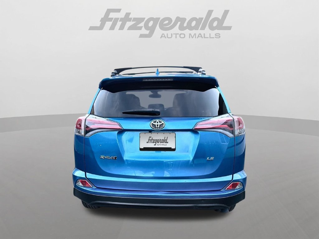 Used 2016 Toyota RAV4 LE FWD image 15