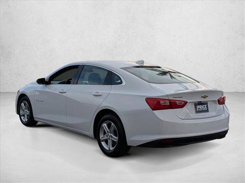 Used 2024 Chevrolet Malibu LT FWD image 8
