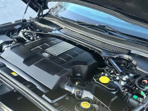 Used 2015 Land Rover Range Rover Supercharged image 77