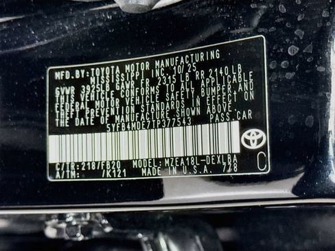 Certified 2026 Toyota Corolla LE FWD image 31