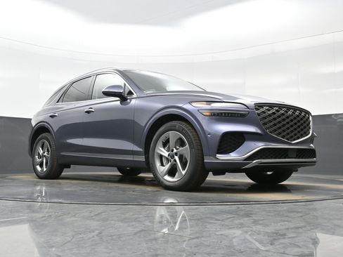 New 2026 Genesis GV70 2.5T Advanced image 11