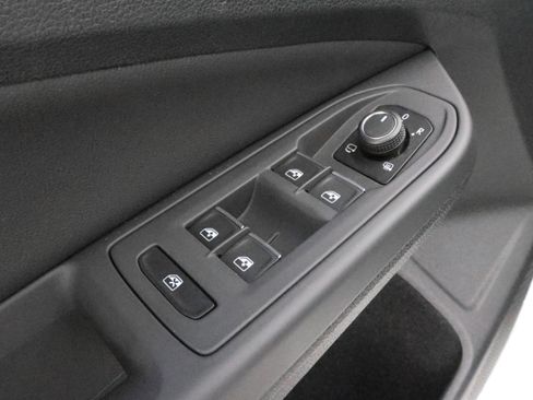 Used 2024 Volkswagen Golf R R image 38