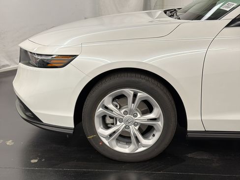 New 2026 Honda Accord LX image 12