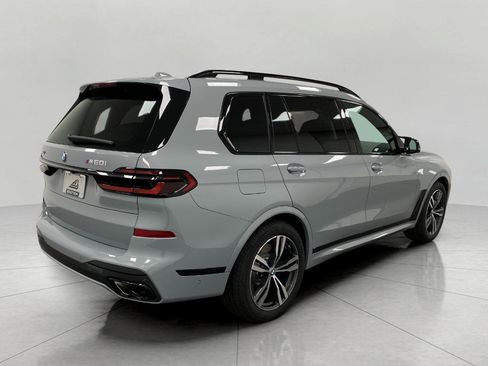 New 2026 BMW X7 M60i AWD/4WD image 3