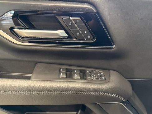 New 2026 GMC Yukon Denali w/ Advanced Technology Package AWD/4WD image 25