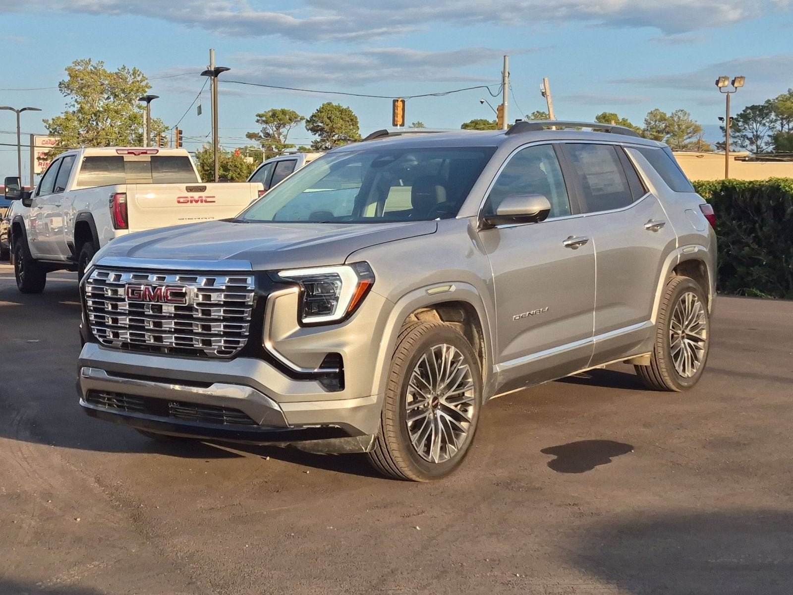 Used 2026 GMC Terrain Denali AWD/4WD image 10