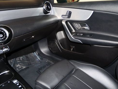 Used 2019 Mercedes-Benz A 220 image 45