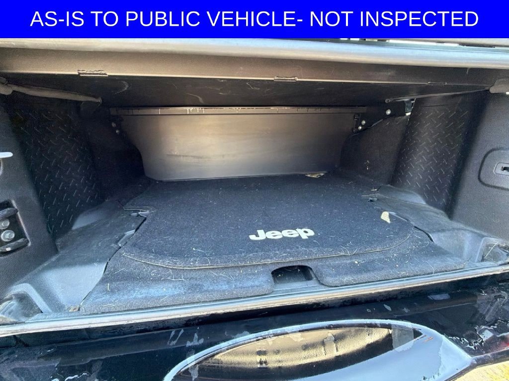 Used 2015 Jeep Wrangler Unlimited Sport AWD/4WD image 19