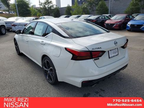 New 2025 Nissan Altima 2.5 SR w/ SR Premium Package image 4