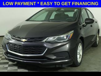 Used 2017 Chevrolet Cruze LT FWD video 1