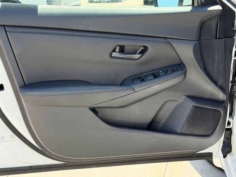 Used 2025 Nissan Sentra S FWD image 19