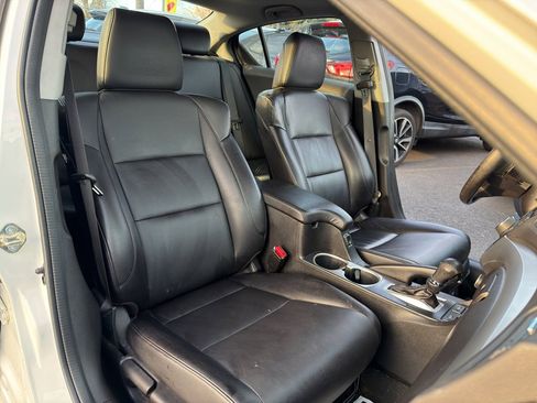 Used 2018 Acura ILX w/ Special Edition Package image 16