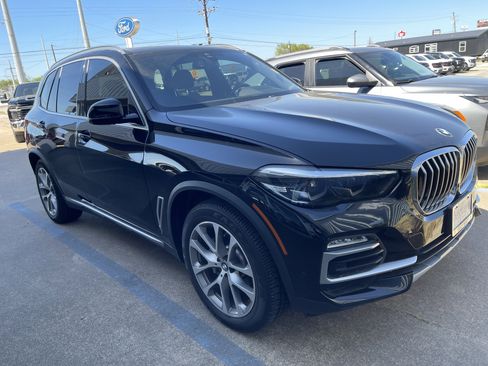 Used 2019 BMW X5 xDrive40i w/ Convenience Package image 2