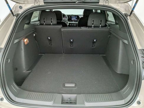 New 2026 Chevrolet Trax RS w/ Sunroof Package FWD image 36
