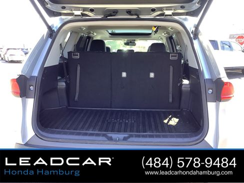 Used 2025 Toyota Grand Highlander AWD image 24