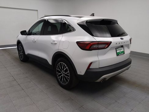 Used 2023 Ford Escape SE w/ PHEV Premium Package FWD image 5