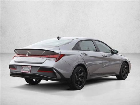 Certified 2026 Hyundai Elantra Sport FWD image 5