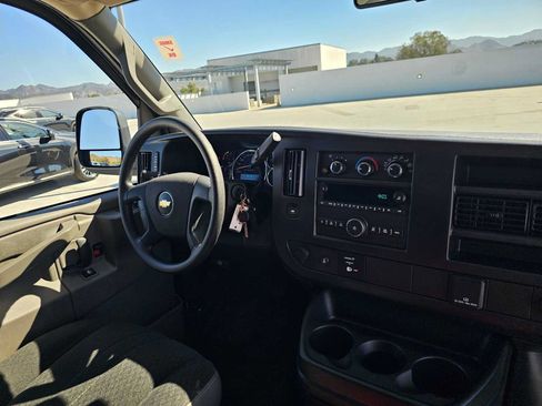 Used 2025 Chevrolet Express 2500 w/ Driver Convenience Package RWD image 11