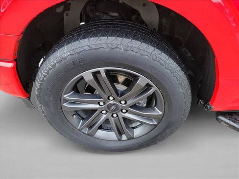 Used 2022 Ford F150 XLT w/ Equipment Group 302A High AWD/4WD image 9