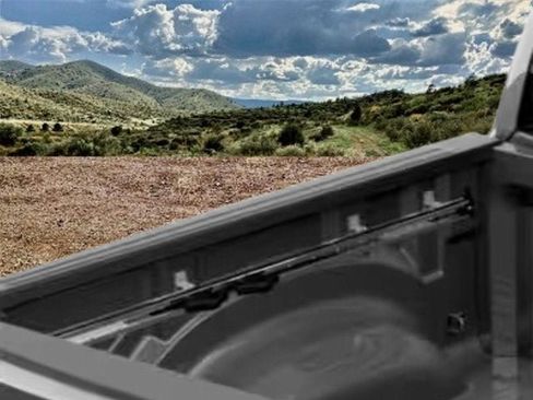 New 2026 RAM 1500 4x4 Crew Cab image 8