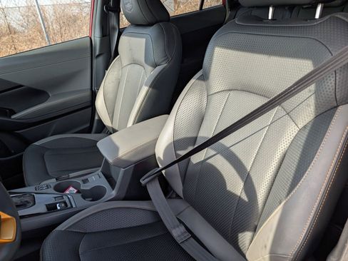 Used 2025 Subaru Crosstrek 2.5i Wilderness w/ Crosstrek Mirror Package image 18