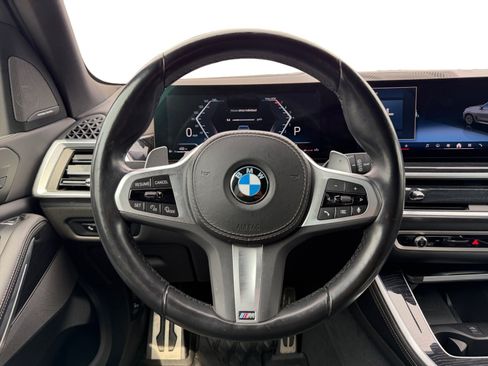 Used 2024 BMW X5 xDrive40i w/ Executive Package AWD/4WD image 11