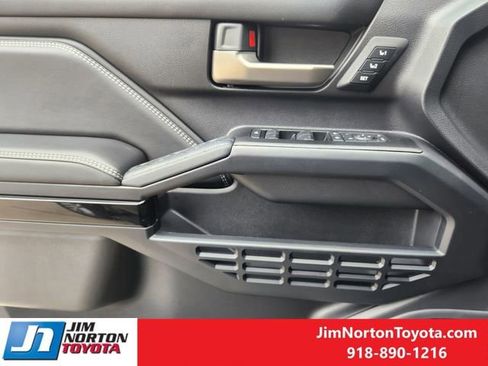 New 2026 Toyota 4Runner Limited image 18