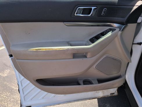 Used 2015 Ford Explorer 4WD image 11