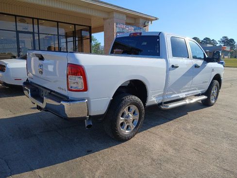 Used 2024 RAM 2500 Big Horn w/ Off Road Package AWD/4WD image 3