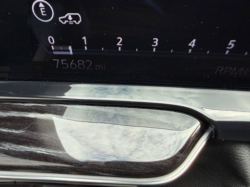 Used 2023 Cadillac Escalade Sport w/ Touring Package image 40