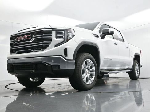 Used 2023 GMC Sierra 1500 SLT w/ SLT Premium Plus Package AWD/4WD image 49