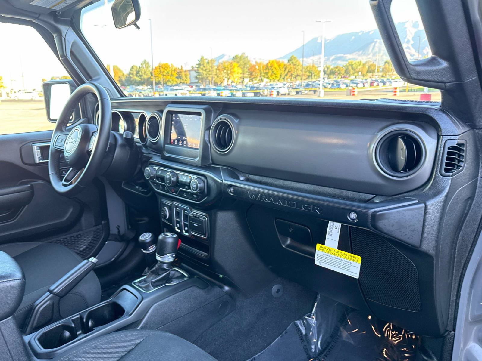 Used 2021 Jeep Wrangler Sport AWD/4WD image 16
