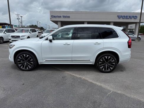 New 2025 Volvo XC90 B6 Plus w/ Protection Package Premier image 6