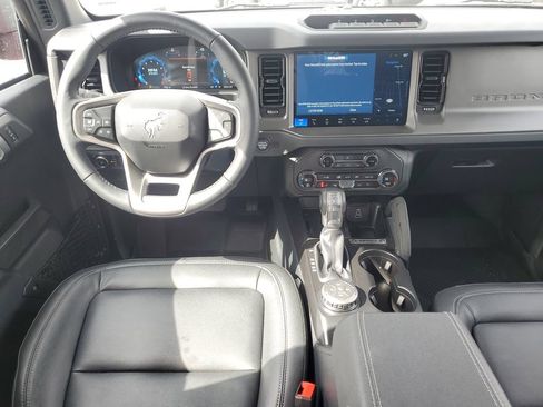 New 2026 Ford Bronco Big Bend w/ Black Diamond Package AWD/4WD image 24