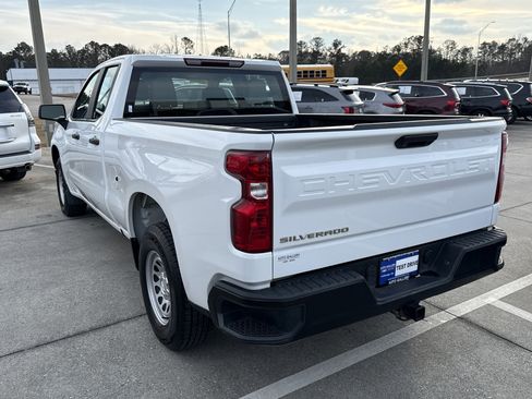 Used 2023 Chevrolet Silverado 1500 W/T w/ Trailering Package image 8