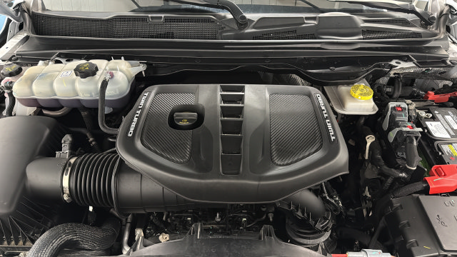 Used 2025 RAM 1500 Limited AWD/4WD image 26