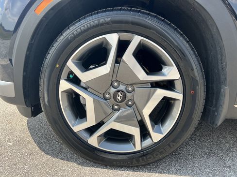 Used 2023 Hyundai Palisade Limited FWD image 11