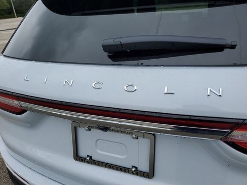 New 2026 Lincoln Corsair Premiere image 5