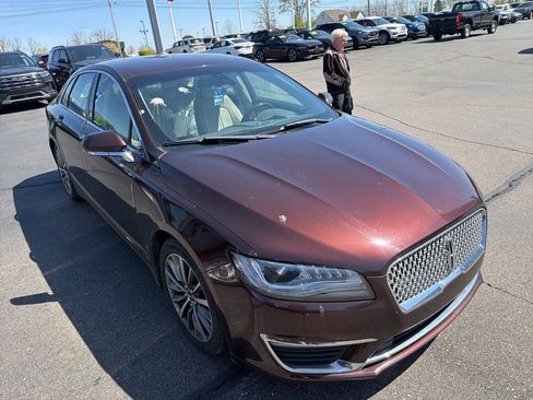 Used 2019 Lincoln MKZ Reserve FWD image 4