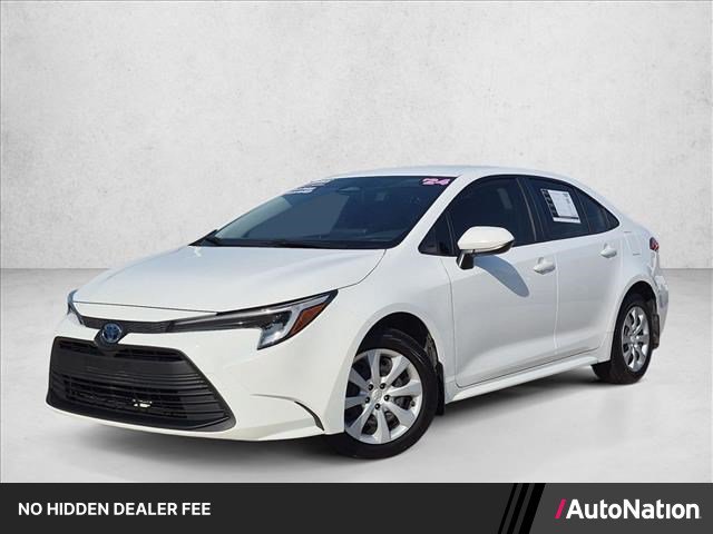 Used 2024 Toyota Corolla LE FWD image 1