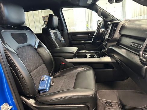 Used 2023 RAM 1500 Big Horn image 32