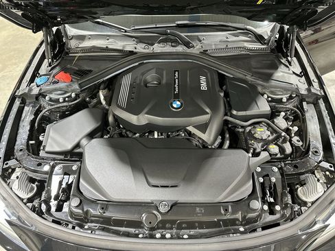 Used 2020 BMW 430i Coupe w/ Convenience Package image 18