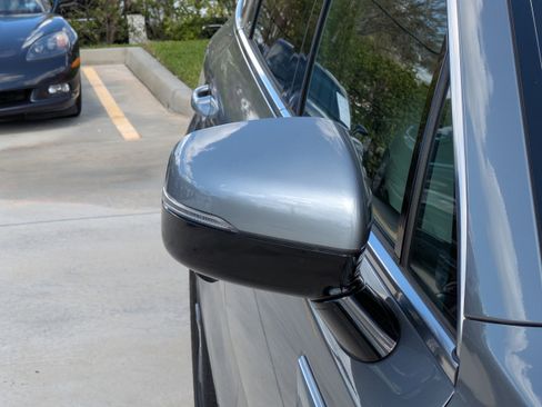 Used 2025 Kia Sorento SX Prestige image 8