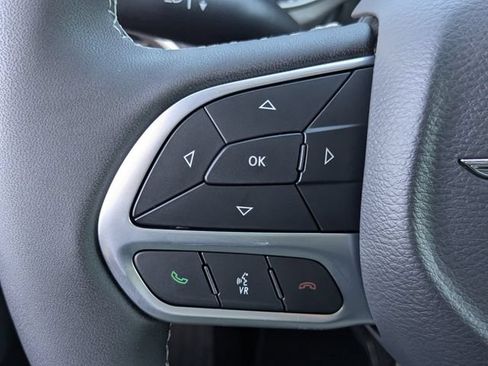 New 2026 Chrysler Pacifica Select FWD image 23