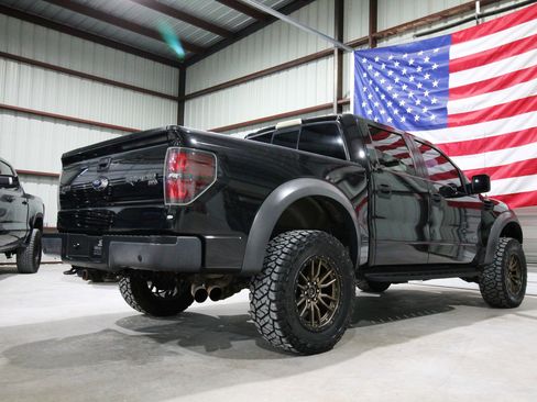 Used 2014 Ford F150 Raptor w/ Equipment Group 801A Luxury AWD/4WD image 10
