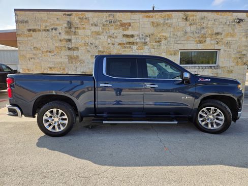 Used 2021 Chevrolet Silverado 1500 LTZ w/ LTZ Premium Texas Edition image 16