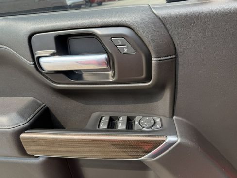 Certified 2021 Chevrolet Silverado 1500 LT Trail Boss w/ LPO, Dark Essentials Package AWD/4WD image 26