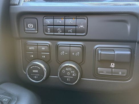 Used 2025 Chevrolet Tahoe RST w/ RST Capability Package image 14